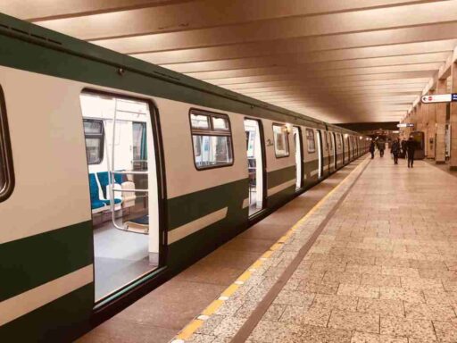 Metro a Napoli cambia tutto